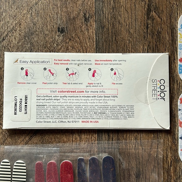 Color Street Nail Polish Strips - Picture 4 of 5